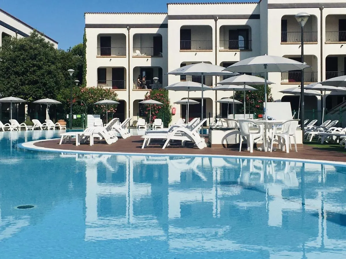 Belvilla By Oyo Apartment In Lido Di Spina 0*,  Italy